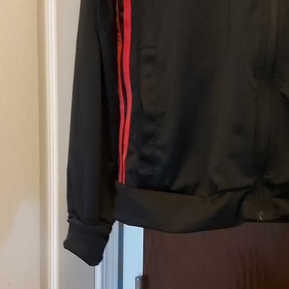 Jacket - Picture 2 of 4